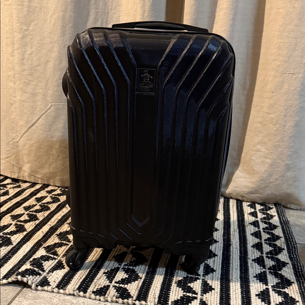 Black Hardshell Carry-On Rolling Suitcase